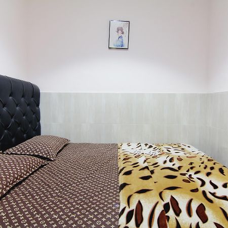 วันเดอร์ลัสต์ Apartment ยอกยาการ์ตา ภายนอก รูปภาพ