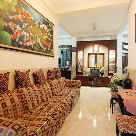 วันเดอร์ลัสต์ Apartment ยอกยาการ์ตา ภายนอก รูปภาพ