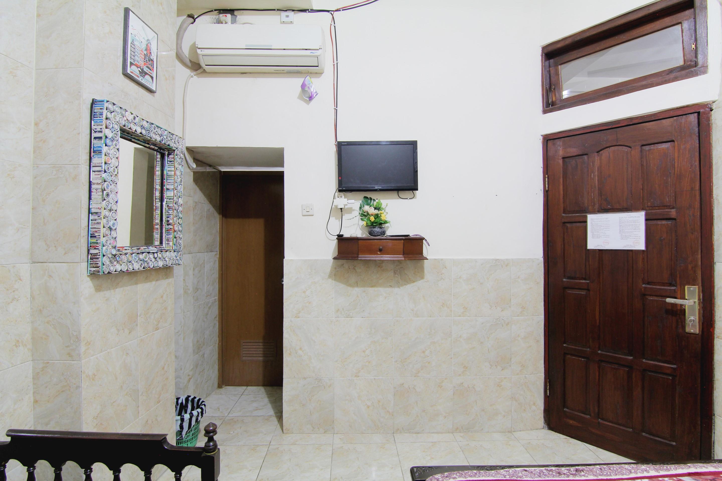 วันเดอร์ลัสต์ Apartment ยอกยาการ์ตา ภายนอก รูปภาพ